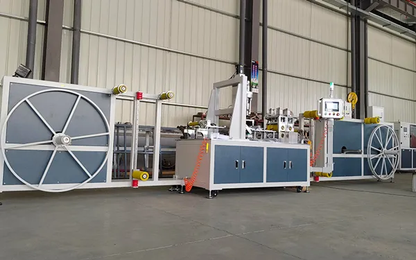 Pre-Installed Outlet Layflat Hose Making Machine